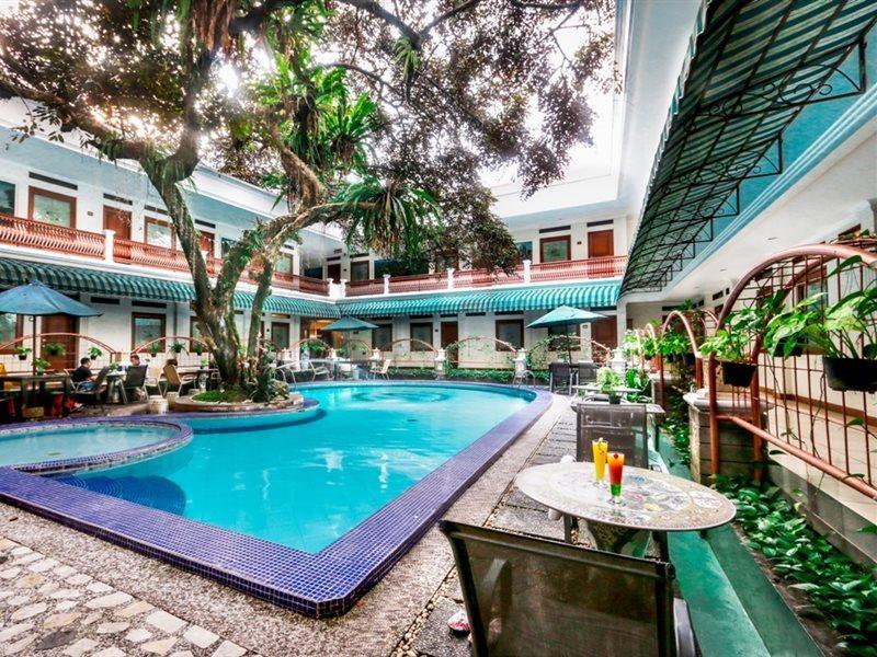 Sahira Butik Hotel Bogor Kültér fotó